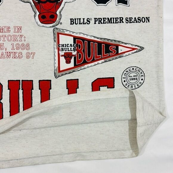 Vintage Chicago Bulls All Over Print Quarter Sleeve Tee - Picture 7 of 10